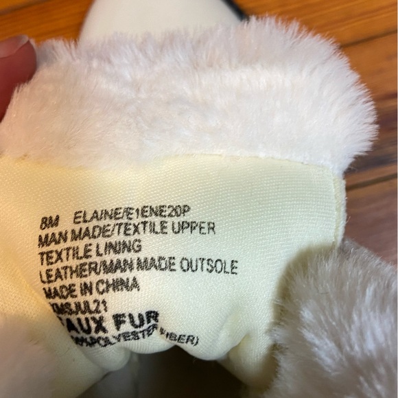 Esprit Cream Faux Fur Boots - Picture 4 of 6